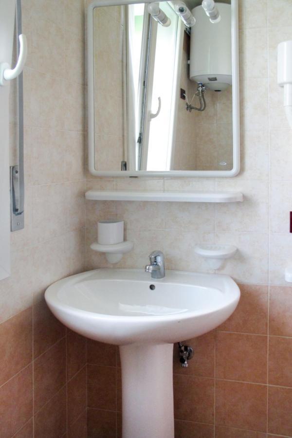 Holiday Home La Quercia-Le Farnie - Cao422 By Interhome La Fagiana Zewnętrze zdjęcie